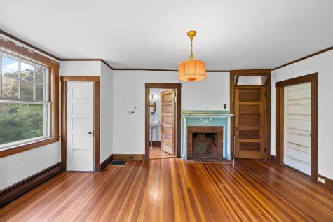261 Quissett Avenue Woods Hole MA 02543