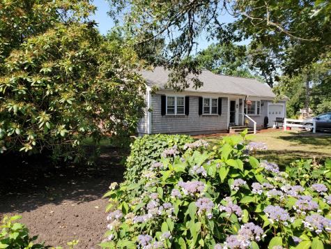 781 Queen Anne Road Harwich MA 02645