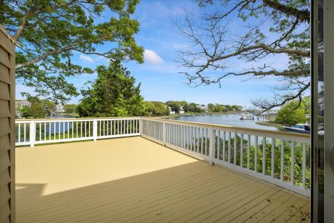 174 Waterway Mashpee MA 02649