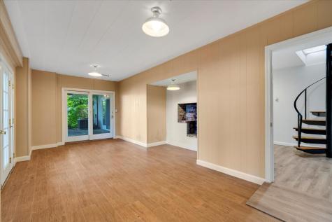 174 Waterway Mashpee MA 02649