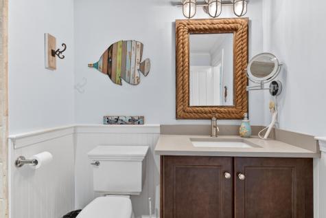 4 Clapp Lane Sagamore Beach MA 02562