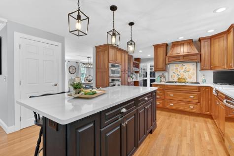 4 Clapp Lane Sagamore Beach MA 02562