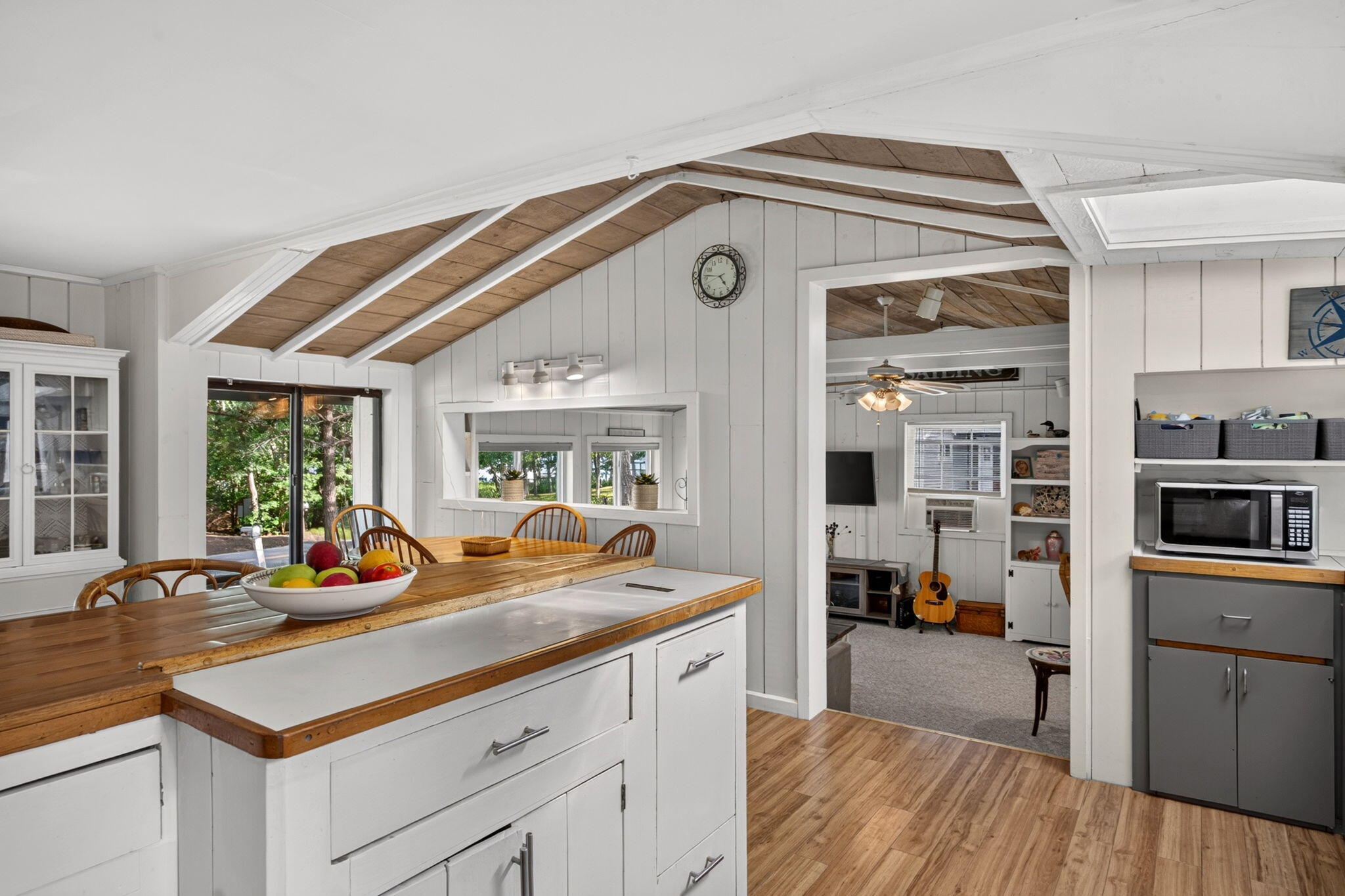 203 Monomoscoy Road Mashpee MA 02649