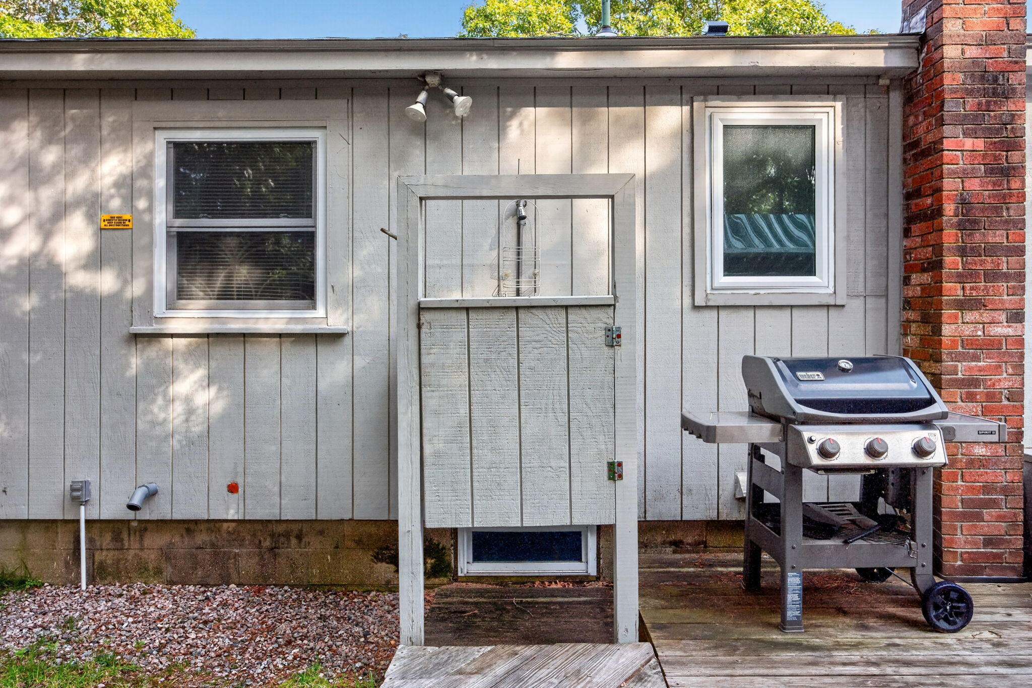 203 Monomoscoy Road Mashpee MA 02649