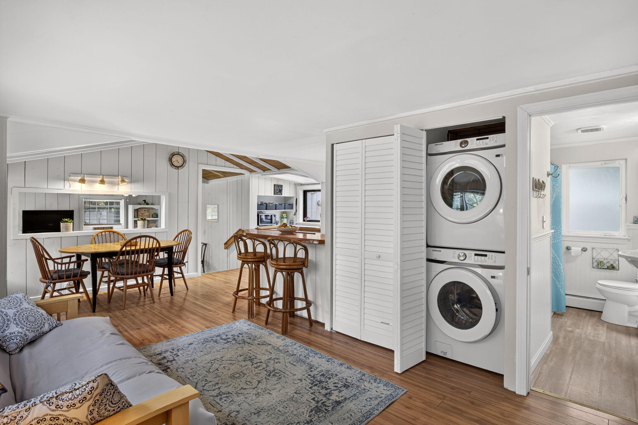 203 Monomoscoy Road Mashpee MA 02649