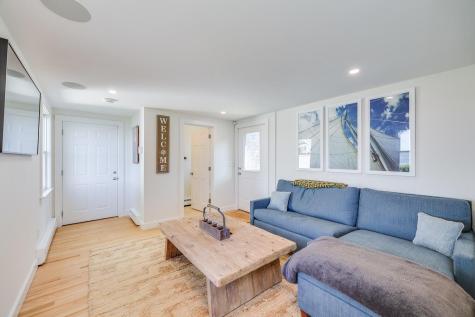 187 Penzance Road Woods Hole MA 02543