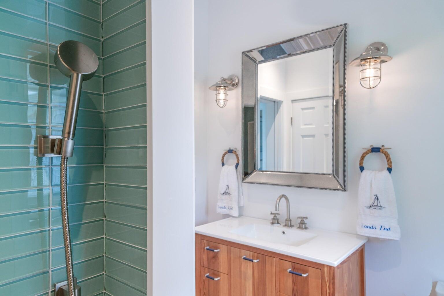 187 Penzance Road Woods Hole MA 02543
