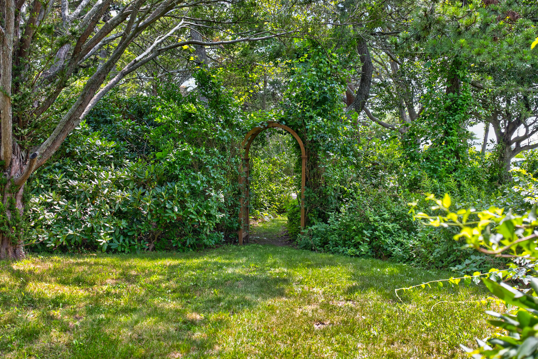 187 Penzance Road Woods Hole MA 02543