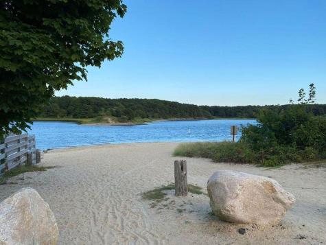 10 Knollwood Drive Falmouth MA 02536