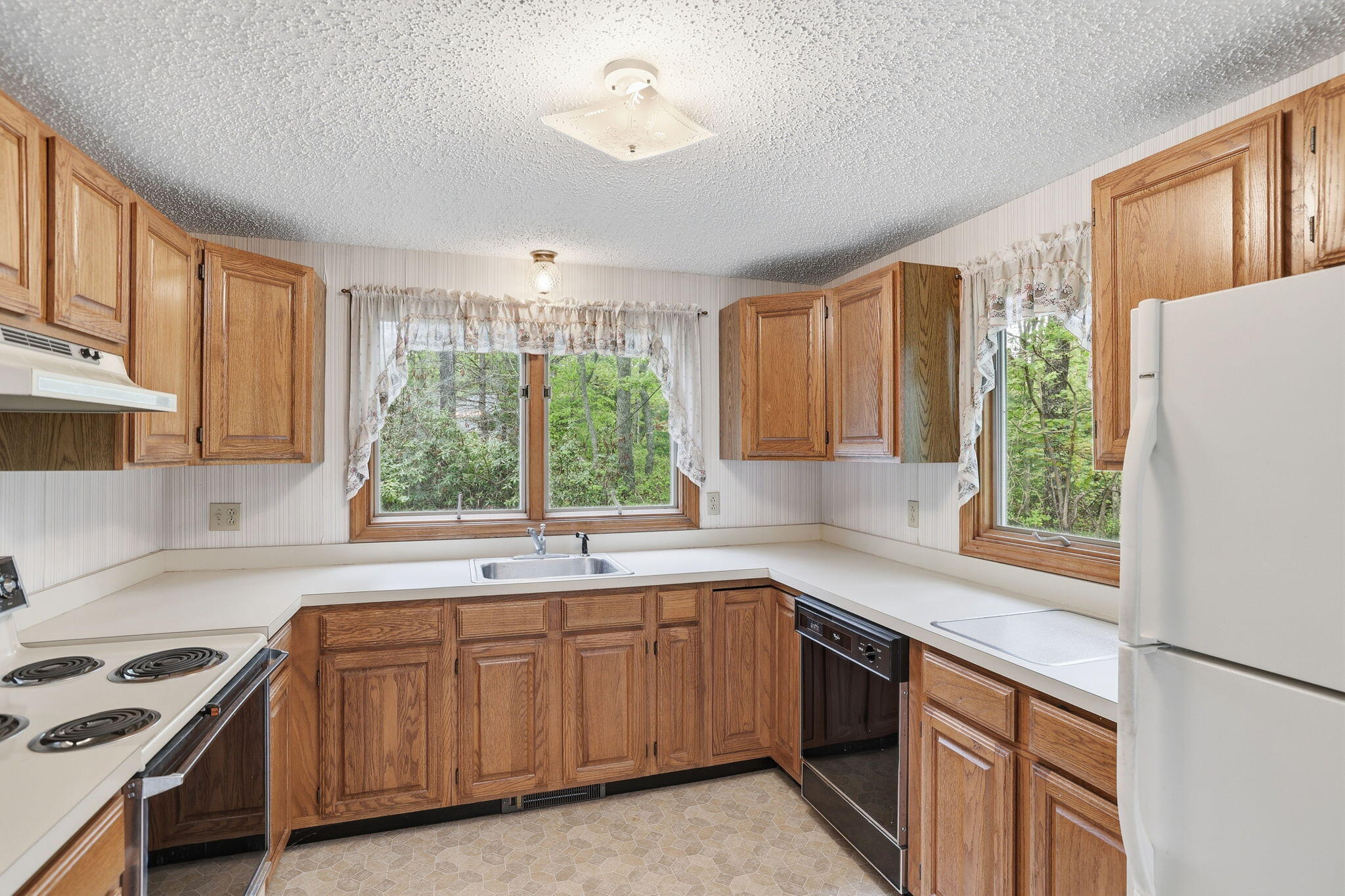 92 Shorewood Drive Mashpee MA 02649