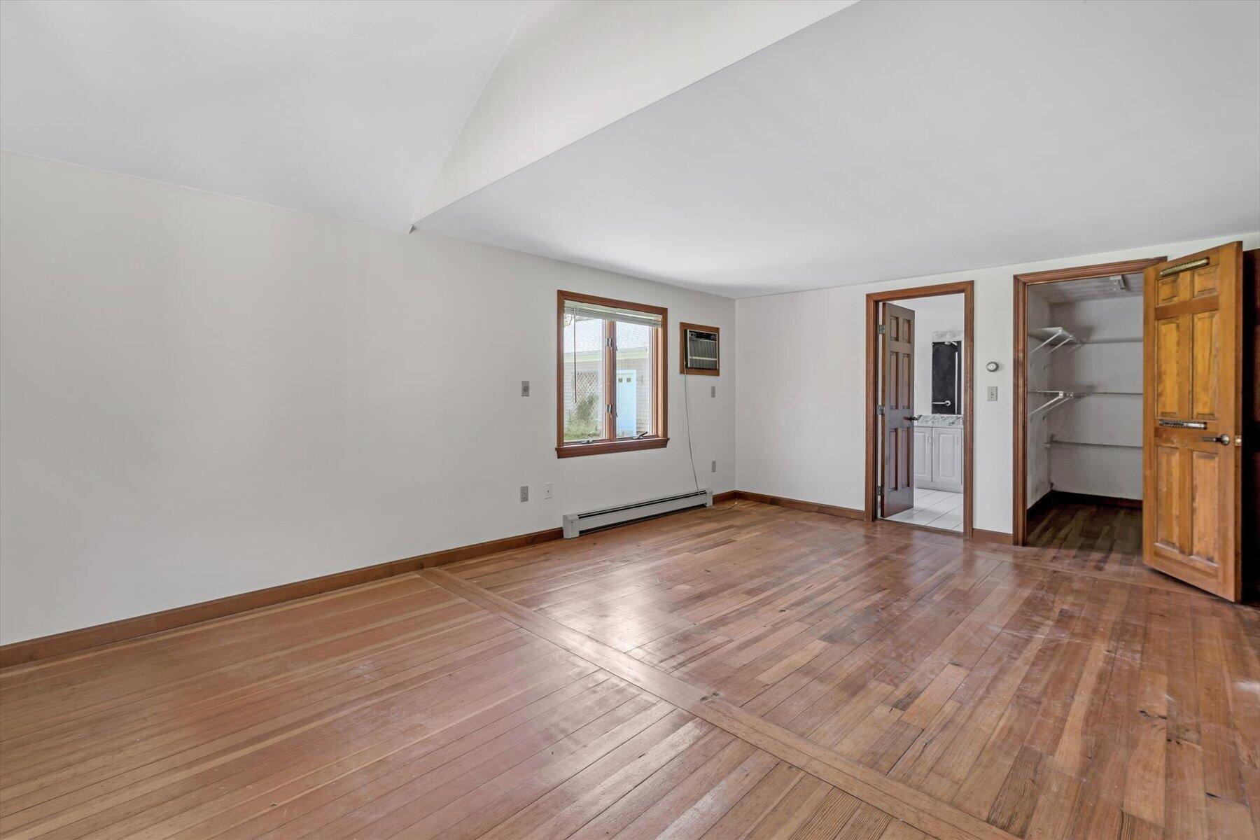 18 Clearview Avenue Falmouth MA 02540