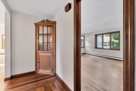 18 Clearview Avenue Falmouth MA 02540