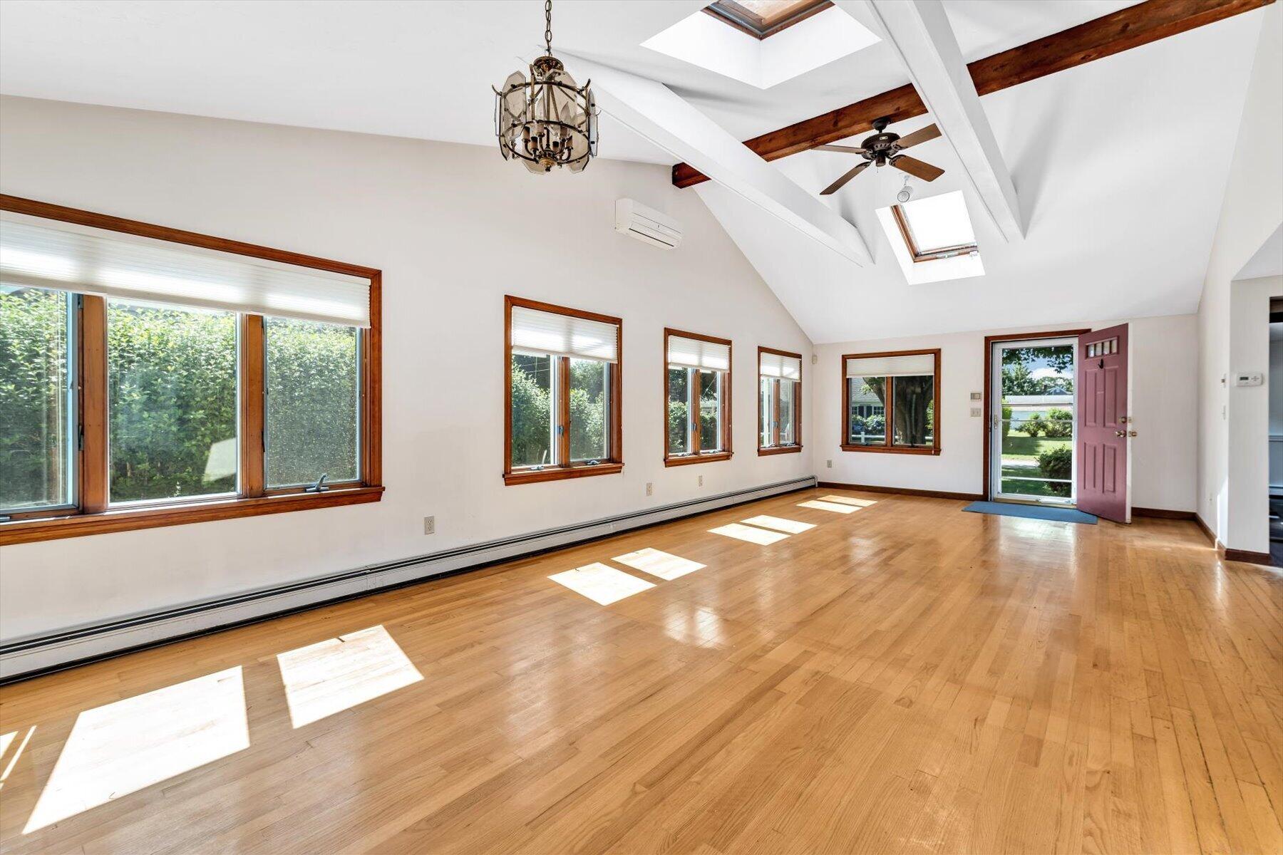 18 Clearview Avenue Falmouth MA 02540