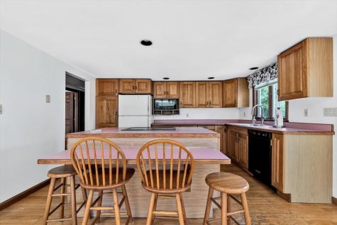 18 Clearview Avenue Falmouth MA 02540