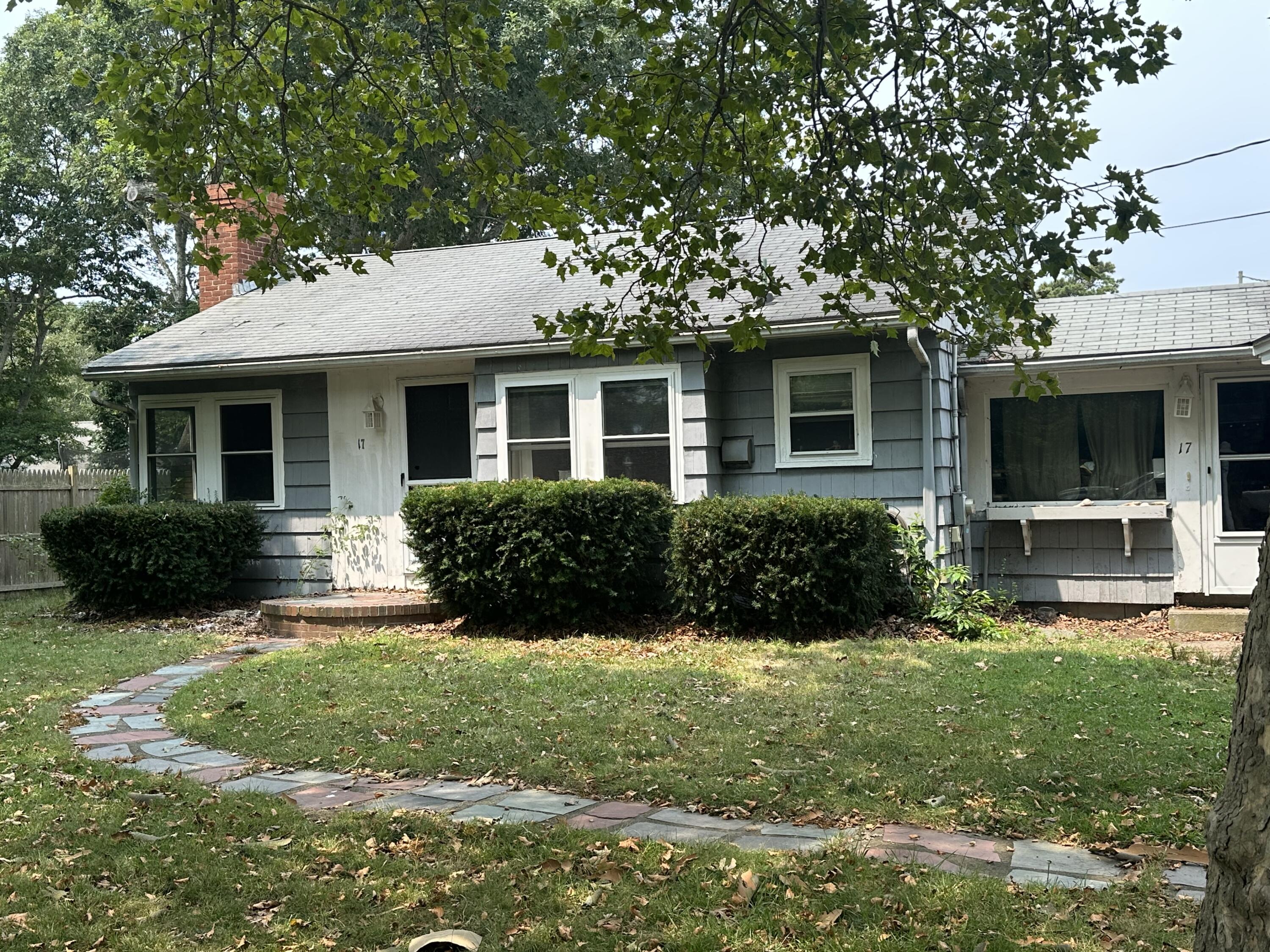 17 Winslow Gray Road Yarmouth MA 02673