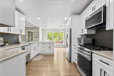 102 Cairn Ridge Road Falmouth MA 02536