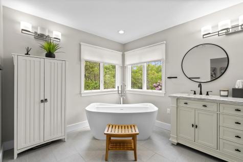 102 Cairn Ridge Road Falmouth MA 02536