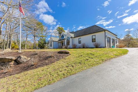 102 Cairn Ridge Road Falmouth MA 02536