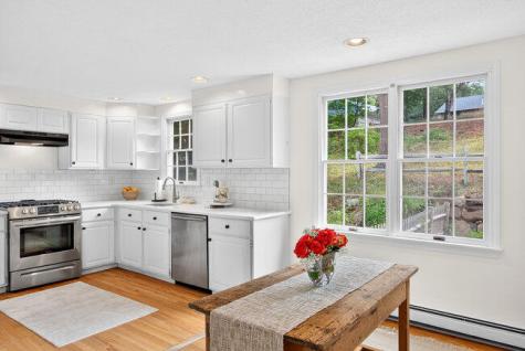 20 Mutiny Way Mashpee MA 02649