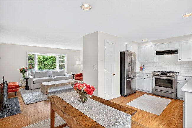 20 Mutiny Way Mashpee MA 02649