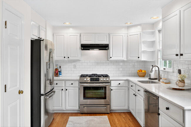 20 Mutiny Way Mashpee MA 02649