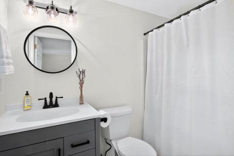 20 Mutiny Way Mashpee MA 02649