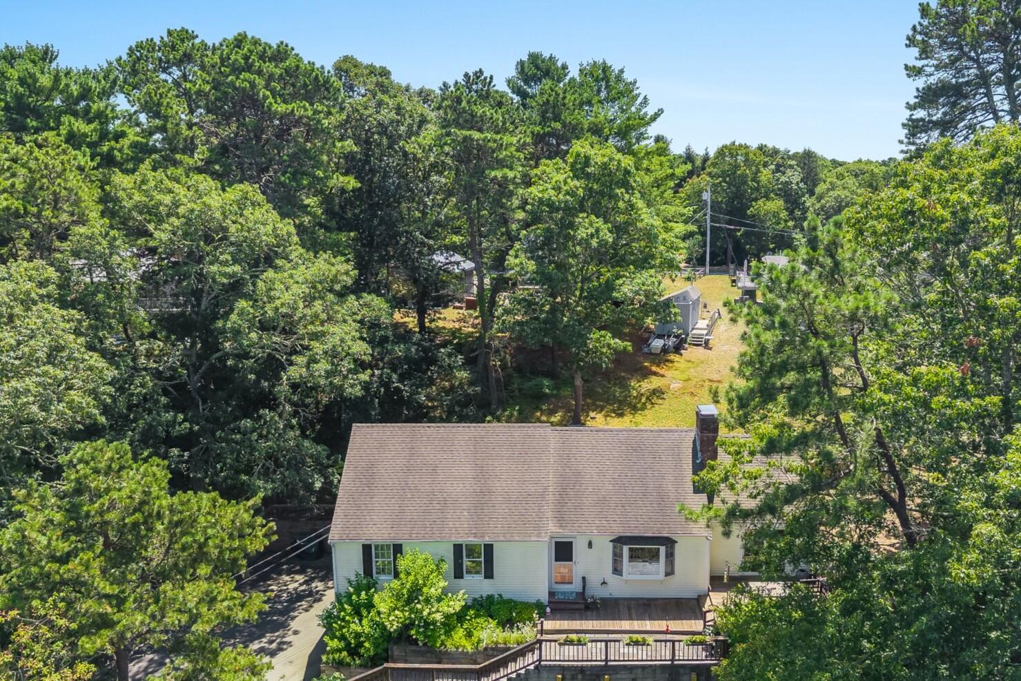 20 Mutiny Way Mashpee MA 02649