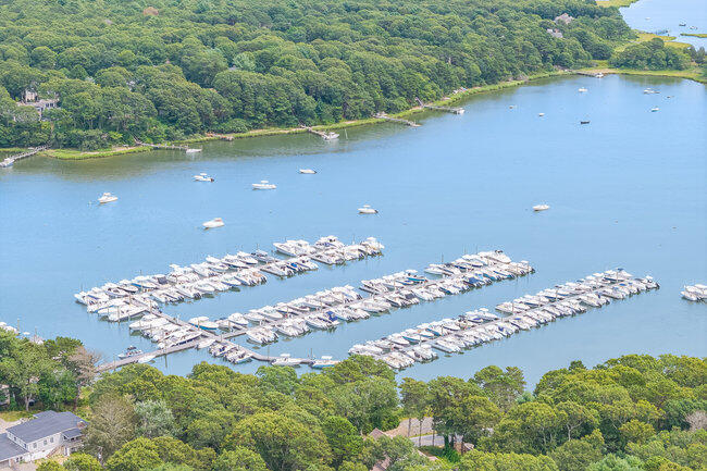 20 Mutiny Way Mashpee MA 02649