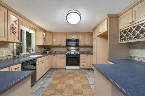 27 Steven Drive Yarmouth MA 02673