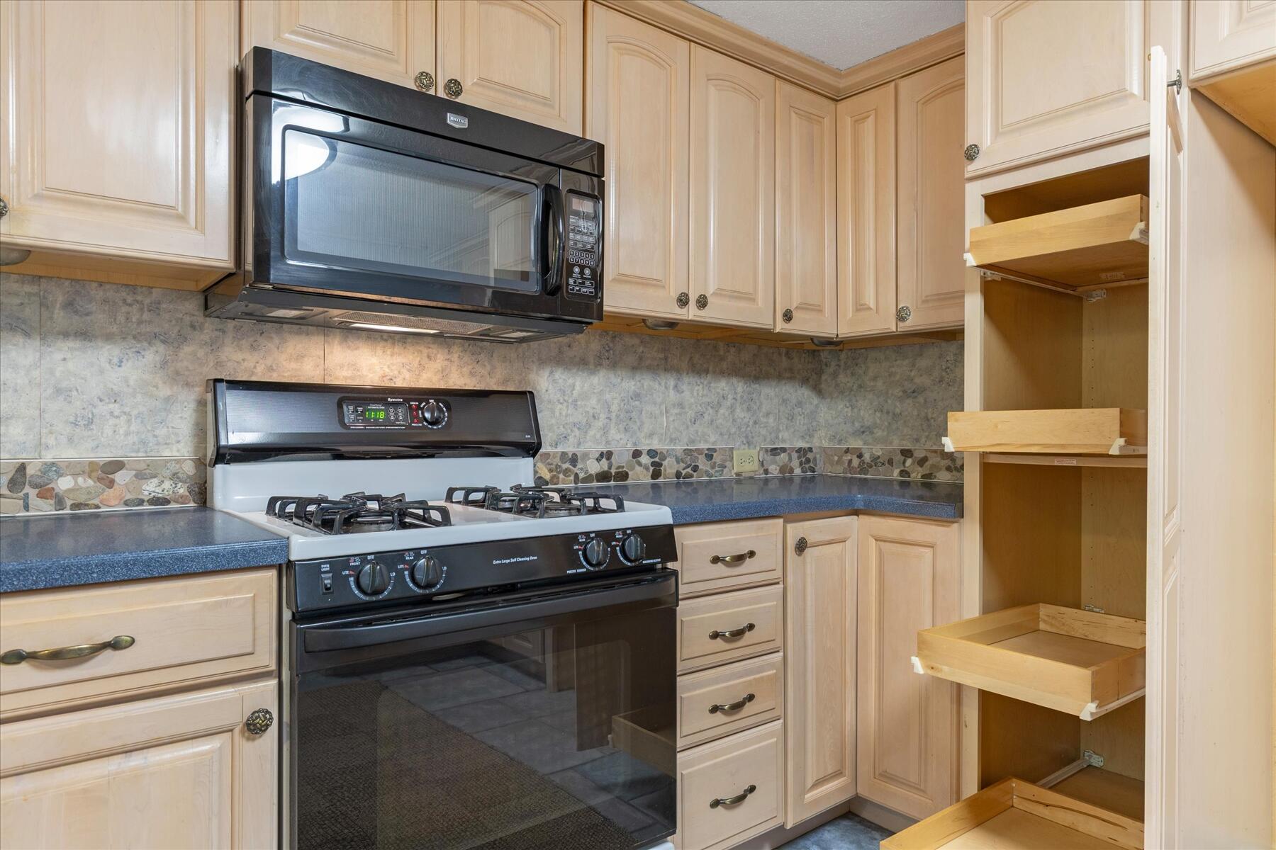 27 Steven Drive West Yarmouth MA 02673