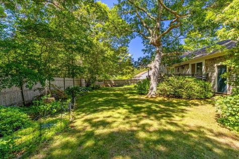 27 Steven Drive Yarmouth MA 02673