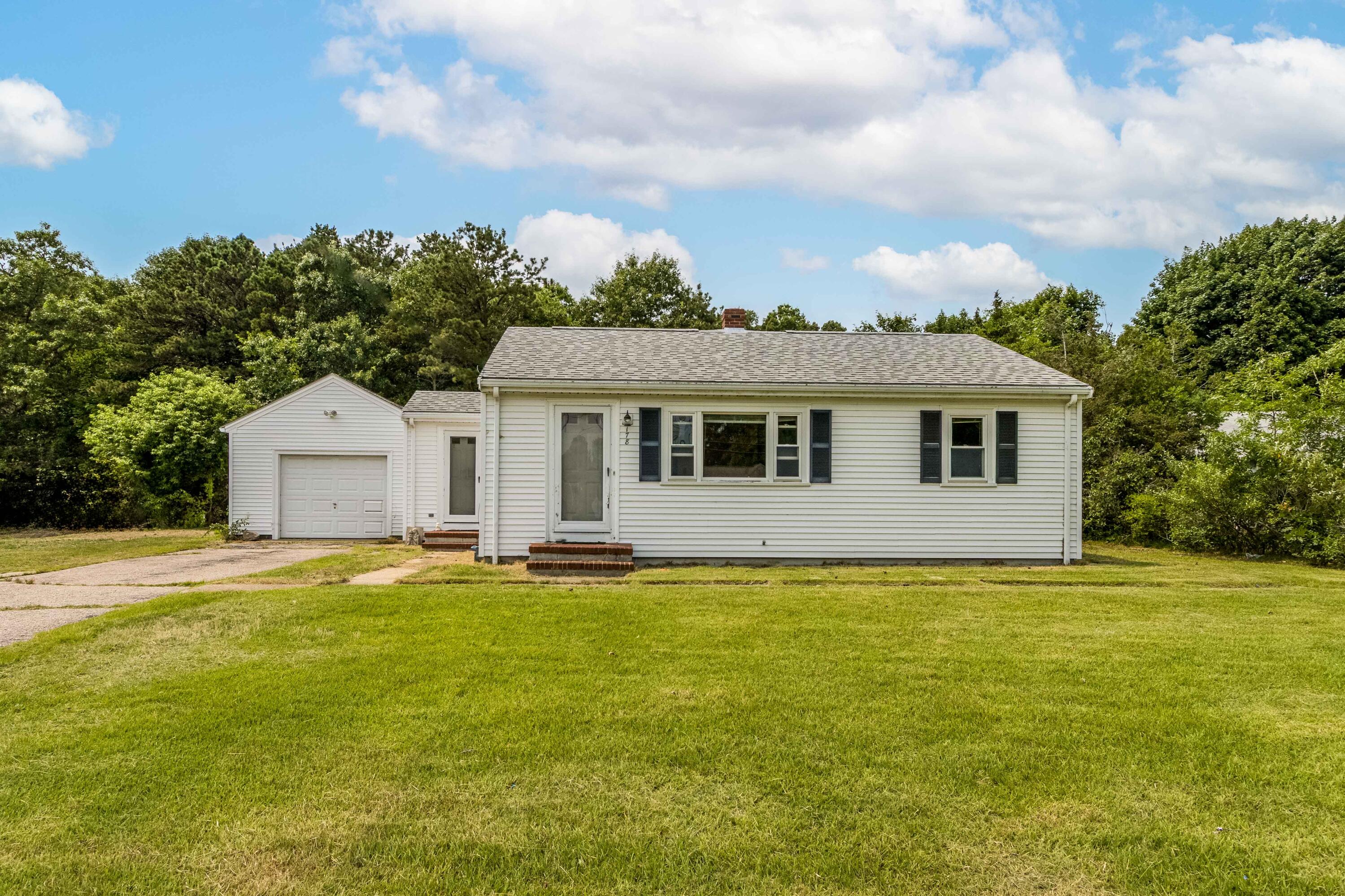 178 Sandwich Road Teaticket MA 02536