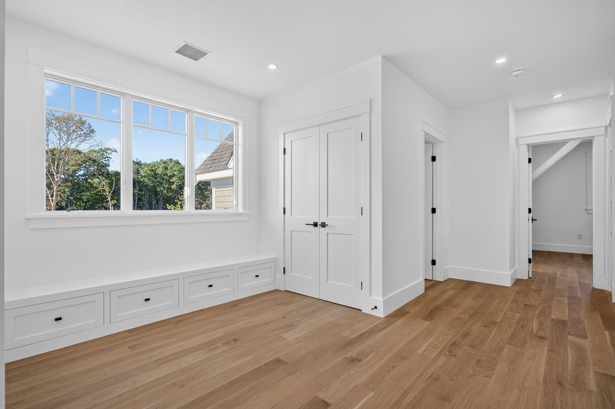 1 Mcsweeney Lane Falmouth MA 02540