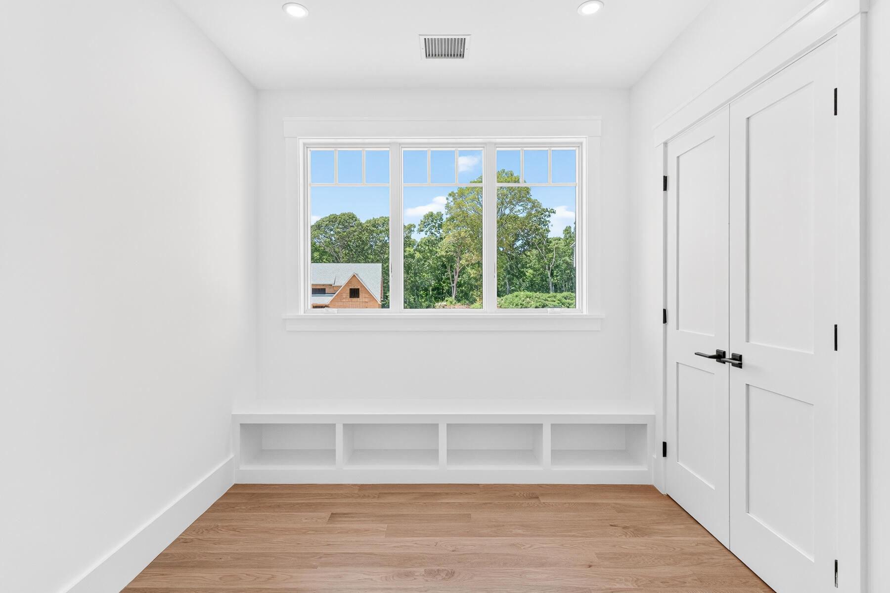 1 Mcsweeney Lane Falmouth MA 02540