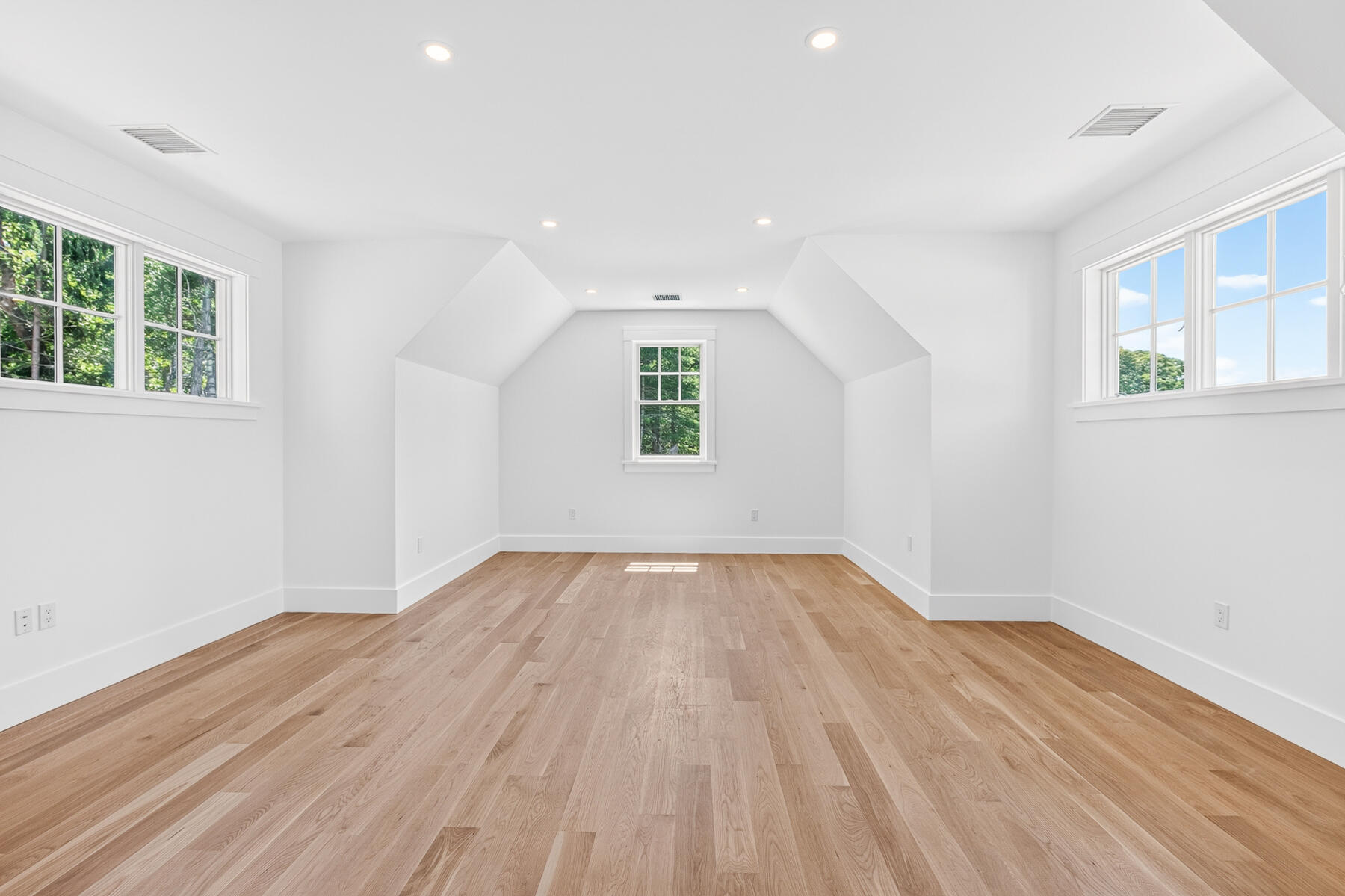 1 Mcsweeney Lane Falmouth MA 02540