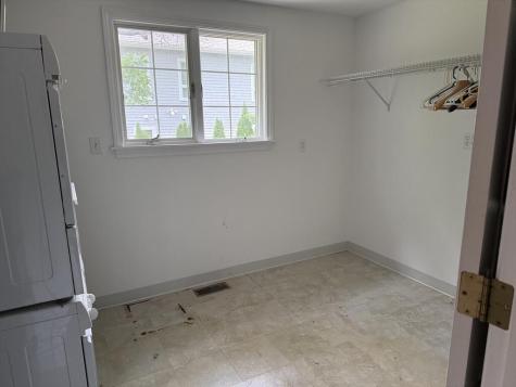 183 Monomoscoy Road Mashpee MA 02649