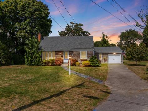 57 Meadow Lane Falmouth MA 02540