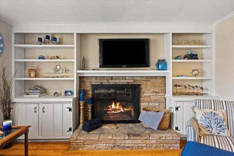 57 Meadow Lane Falmouth MA 02540
