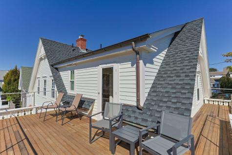 6 Washington Avenue Provincetown MA 02657
