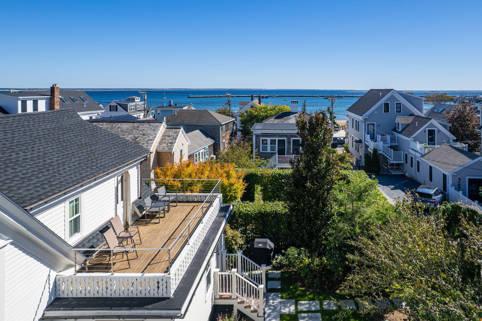 6 Washington Avenue Provincetown MA 02657