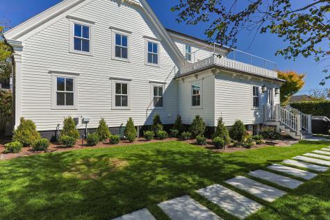 6 Washington Avenue Provincetown MA 02657