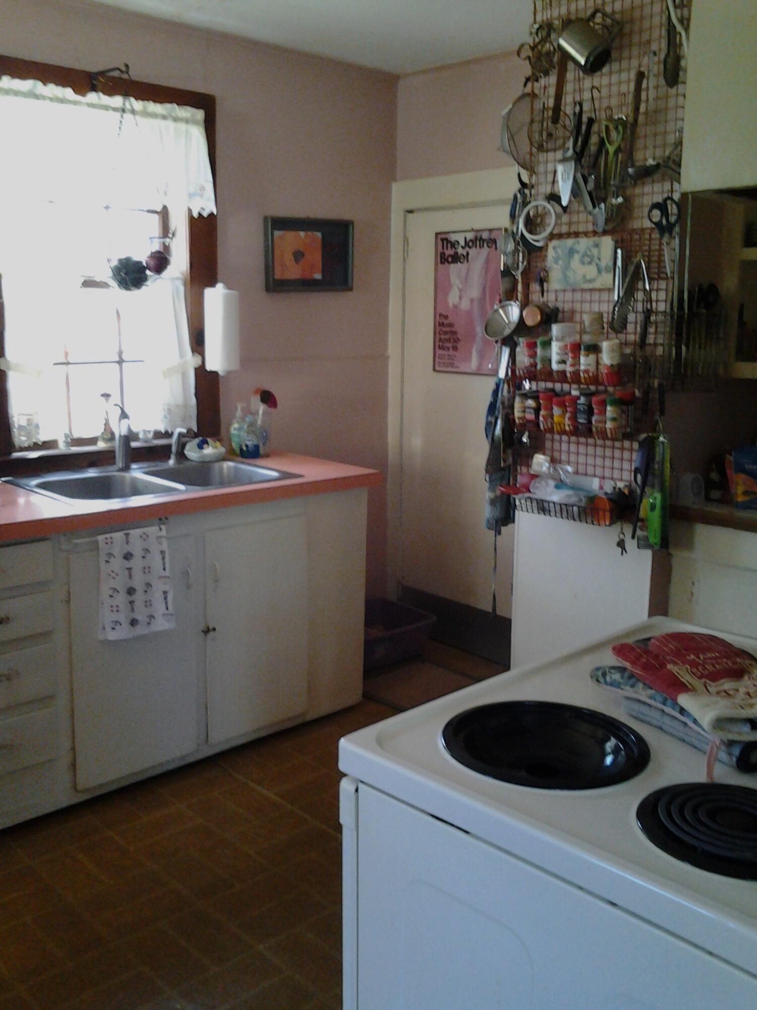 12 Walnut Street Barnstable MA 02601