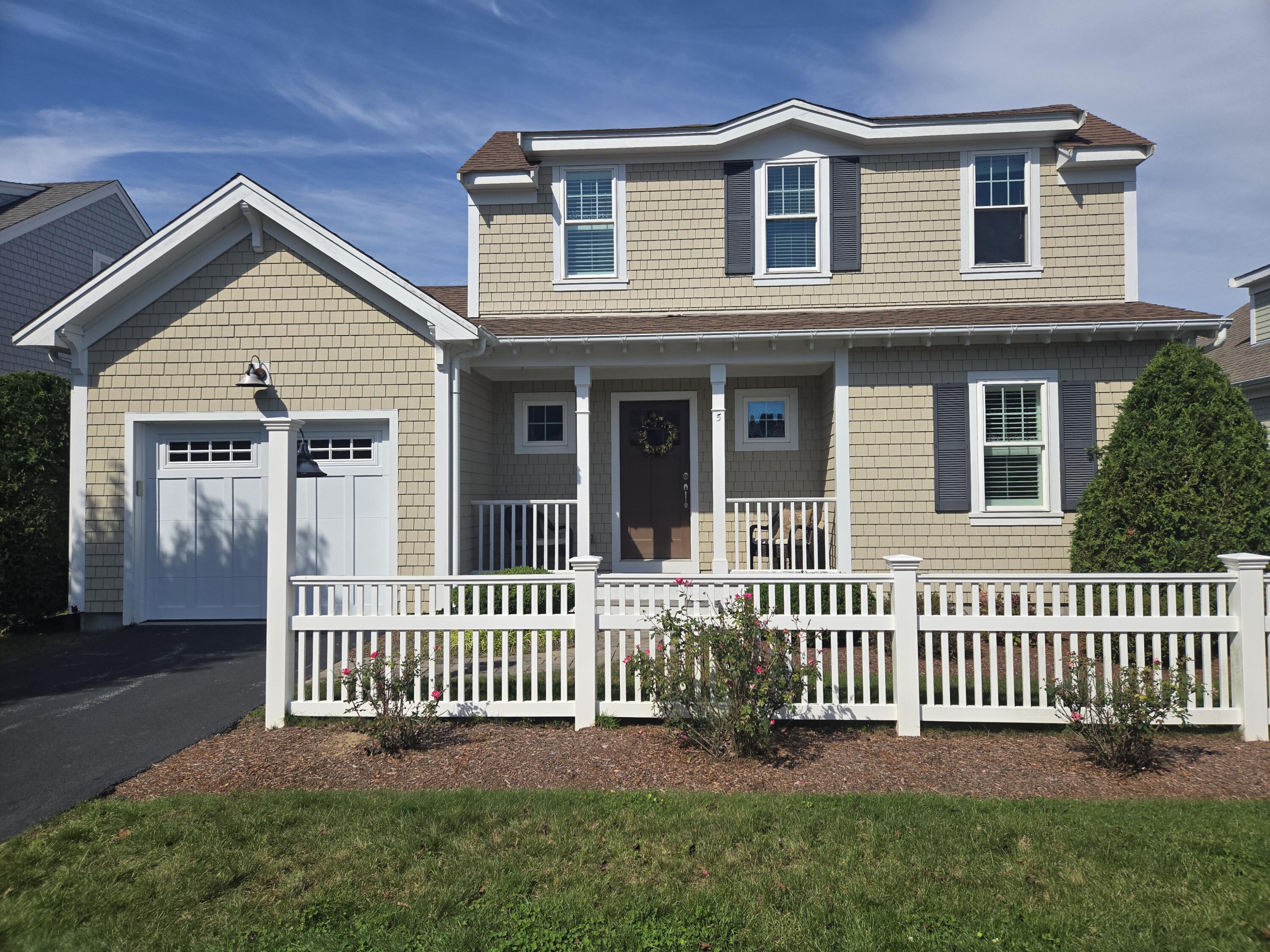 5 Saltwater Circle Mashpee MA 02649