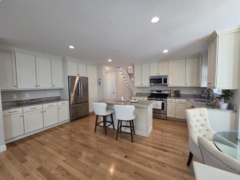 5 Saltwater Circle Mashpee MA 02649