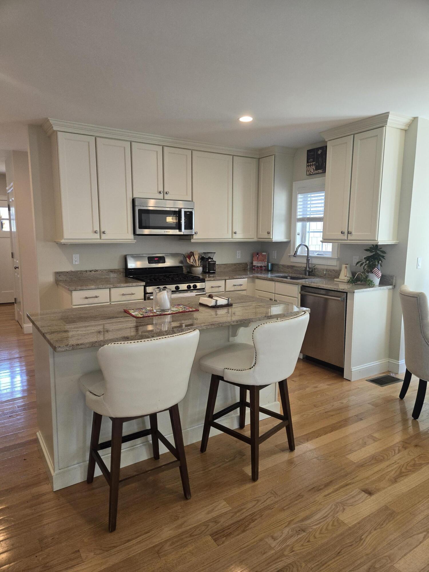 5 Saltwater Circle Mashpee MA 02649