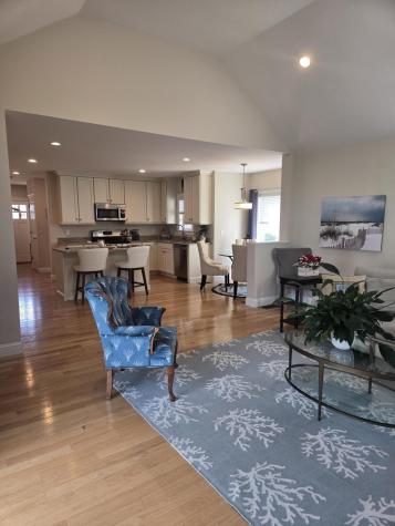 5 Saltwater Circle Mashpee MA 02649
