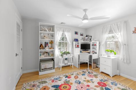 1415 Old Post Road Barnstable MA 02648