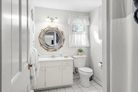 1415 Old Post Road Barnstable MA 02648