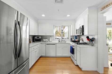 1415 Old Post Road Barnstable MA 02648