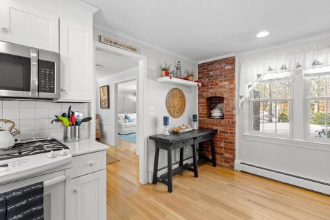 1415 Old Post Road Barnstable MA 02648